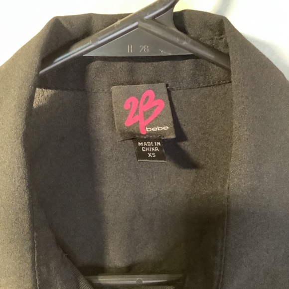 2b Bebe Mesh Sheer Button Sleeve Blouse Black Size XS - Picture 2 of 7